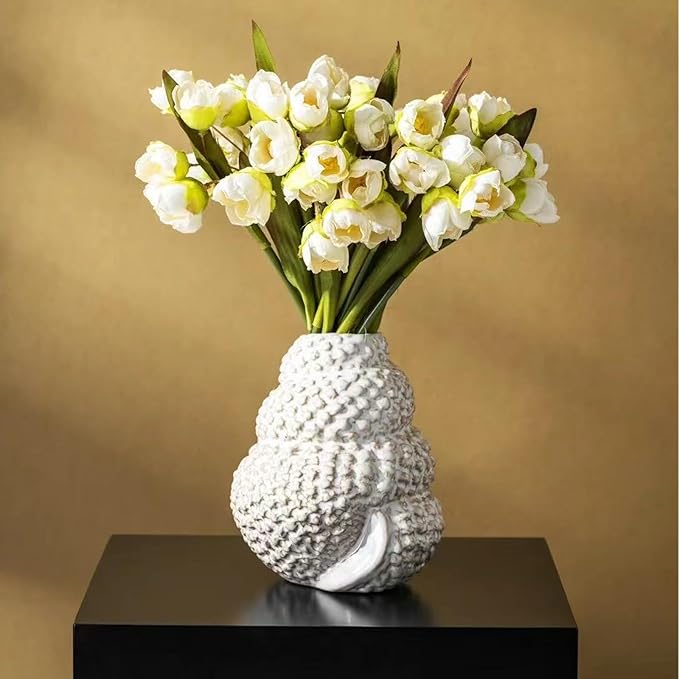 Unique White Ceramic Conch Vase - Cute Wabi-Sabi Style Handmade Flower Vase,Charming Modern Boho Ins Style Decorative Vases for Flowers,Great for Living Room,Shelf,Bookshelf and Entryway Décor