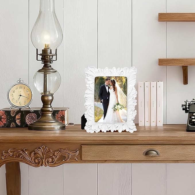 5x7 Vintage Picture Frame White, Ornate Leaves Photo Frame with Glass Front, Elegant Picture Frame for Wall or Tabletop Display, Gift ldeas for Home Decor