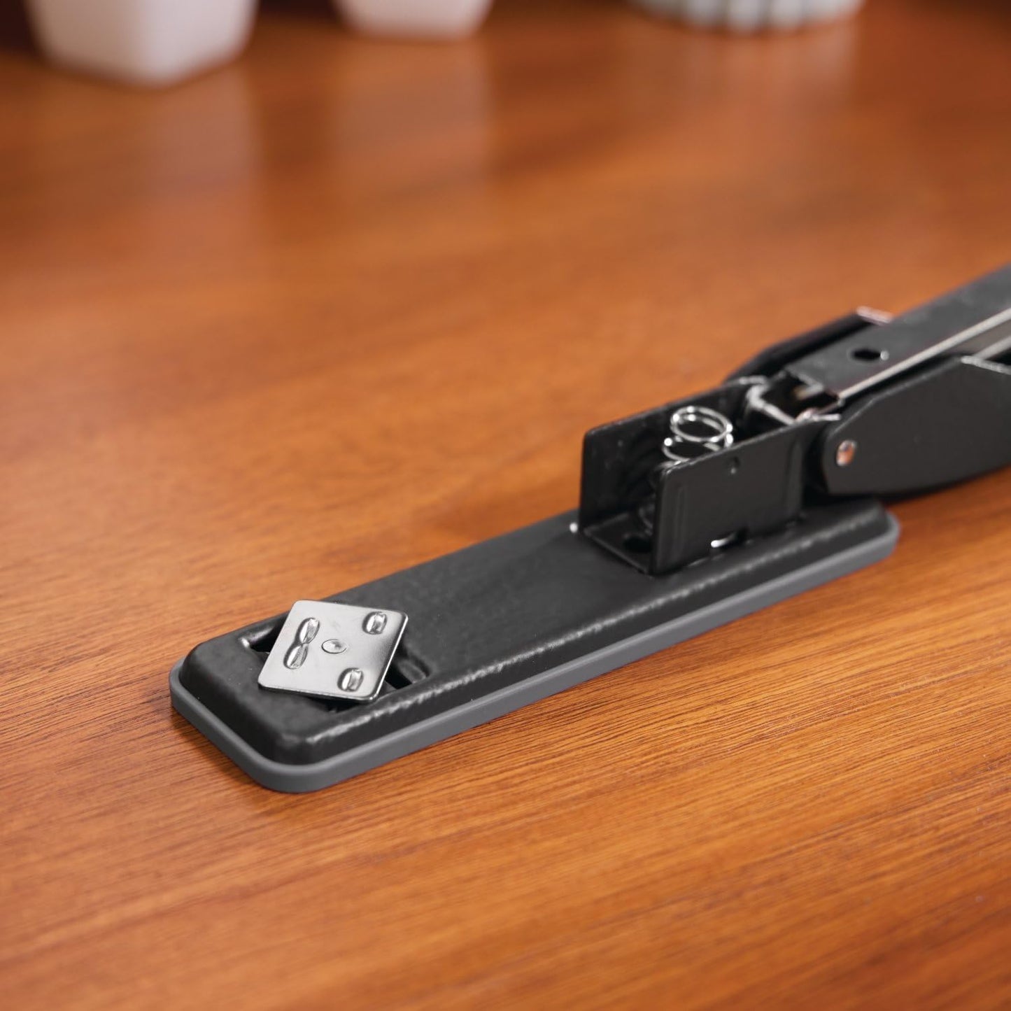 Swingline Cub Compact Desktop Stapler - 20 Sheet Capacity, Metal, Matte Black Finish