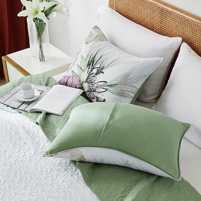 Yogeneg Full Queen Size Quilt Set, Elegant Floral Botanical Pattern Green Bedding Set,3 Piece Lightweight Soft Summer Bedspread Coverlet with 2 PIillow Sham for All Season(Green Floral,90"x96")