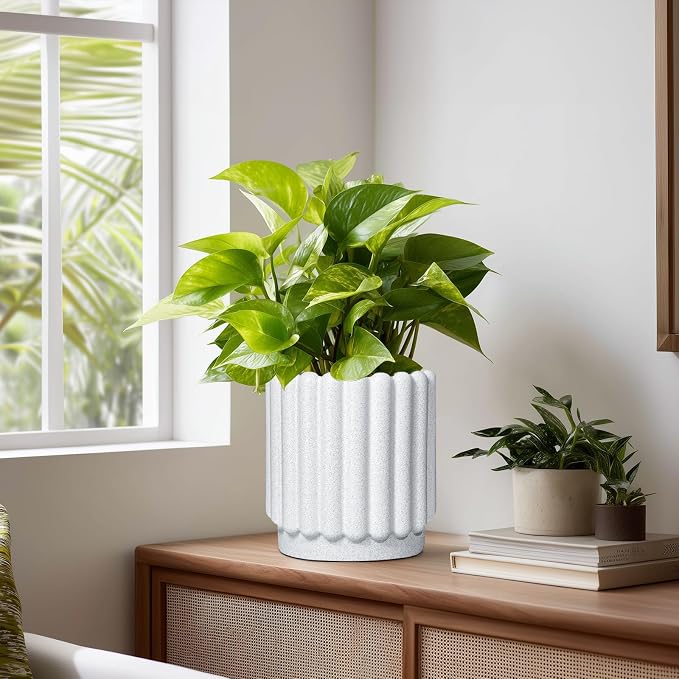 Ceramicfor Ceramic Planters for Indoor Plants - 7.6 Inch Ceramic Plant Pots Outdoor, Round Flower Pots with Drainage Hole, Fluted Modern Planter, Room House Decor, Gifts for Plant Lovers, White