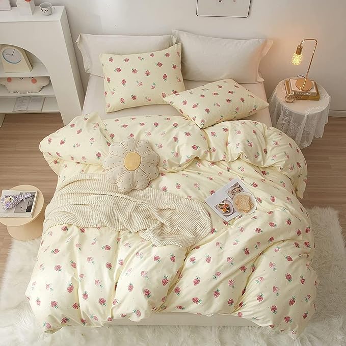 LifeTB Cute Strawberry Duvet Cover Full Size Soft Cotton Kawaii Strawberry Bedding Sets Kids Girls Bedroom Decor Cotton Comforter Cover 3 Pieces Cute Fruit Bedding Set Cream White with 2 Pillowcases