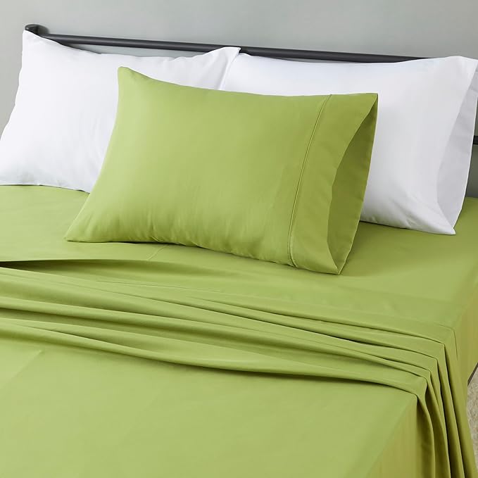 Amazon Basics Lightweight Super Soft Easy Care Wrinkle Free Microfiber 3 Piece Bed Sheet Set with 14-Inch Deep Pockets, Twin, Oliver Light, Solid, Kids, Men & Women Bedding