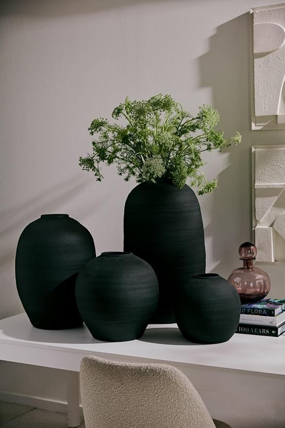 Crystal Modern Vase, Textured Round Belly Concrete Vase in Black or White, Available in Medium and Large Sizes, Decorative Accent for Floral Arrangements and Home Décor (Black, Medium)