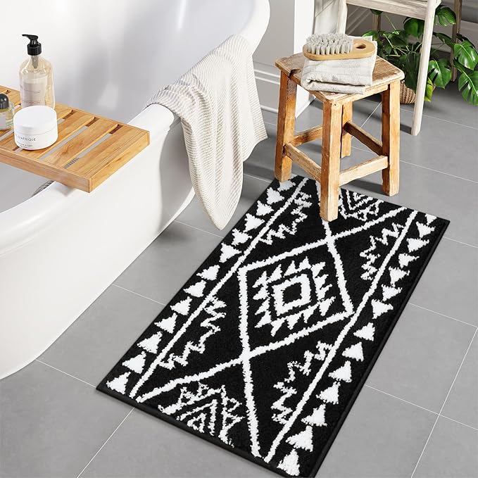 Uphome Boho Bathroom Rugs Black Tribal Bath Mat Western Non-Slip Absorbent Bath Rug Plush Soft Farmhouse Geometric Bathroom Floor Mat for Shower Toilet Tub, 18x26 inch