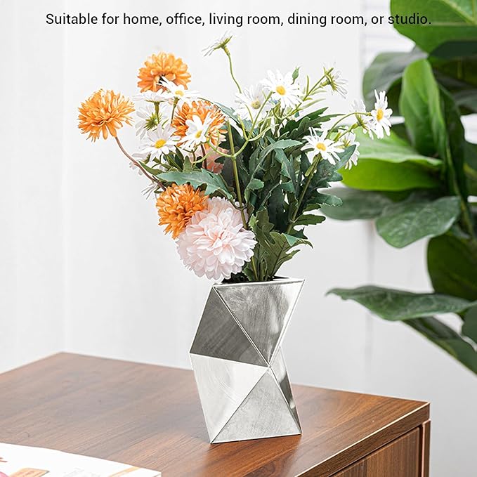 304 Stainless Steel Vase Compact Exquisite Craft Rhombus Design Modern Tabletop Flower Vase for Home Living Room Dinning Room Studio