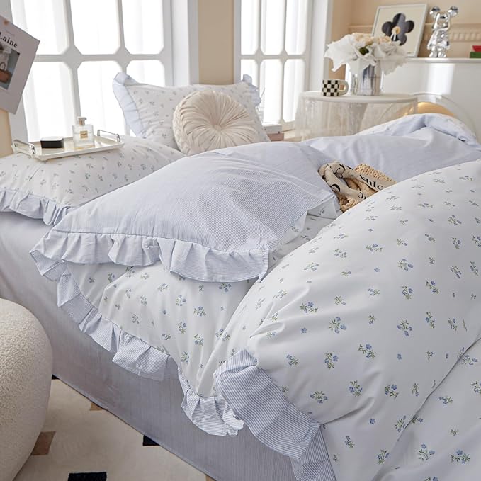 LifeTB King Comforter Set Blue Floral Comforter Set King Romantic Girls Ruffle Lace Bedding Set Fluffy Soft Lightweight Girls Comforter with 2 Pillowcases for All Seasons