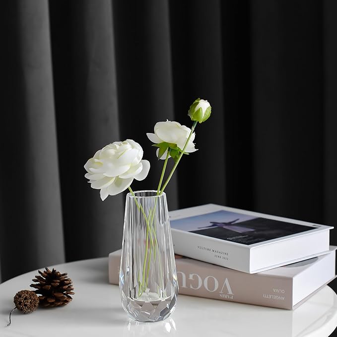 Kitcom Small Flower/Bud Crystal Vase Decorative Vases for Home or Wedding, Outline Dimensions W2.8''xH6', Clear with Gift Box