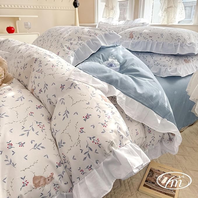VM VOUGEMARKET Queen Comforter Set White Blue Girls Romantic Ruffle Comforter with 2 Pillow Shams Vintage Cozy Bed Comforter Set for All Seasons(Queen,Rabbit)