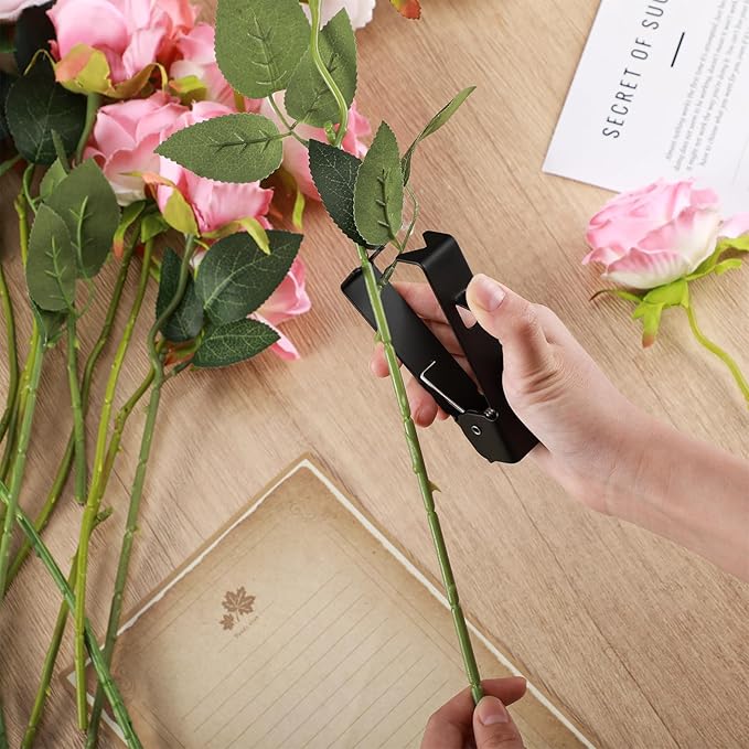 Gisafai 2 Pcs Rose Thorn Stripper Tool Thorn Remover Leaf Stripping Tool Stem and Leaf Remover Metal Flower Stripper for Outdoor Gardening Flower Arrangement Florist Supplies (Black)