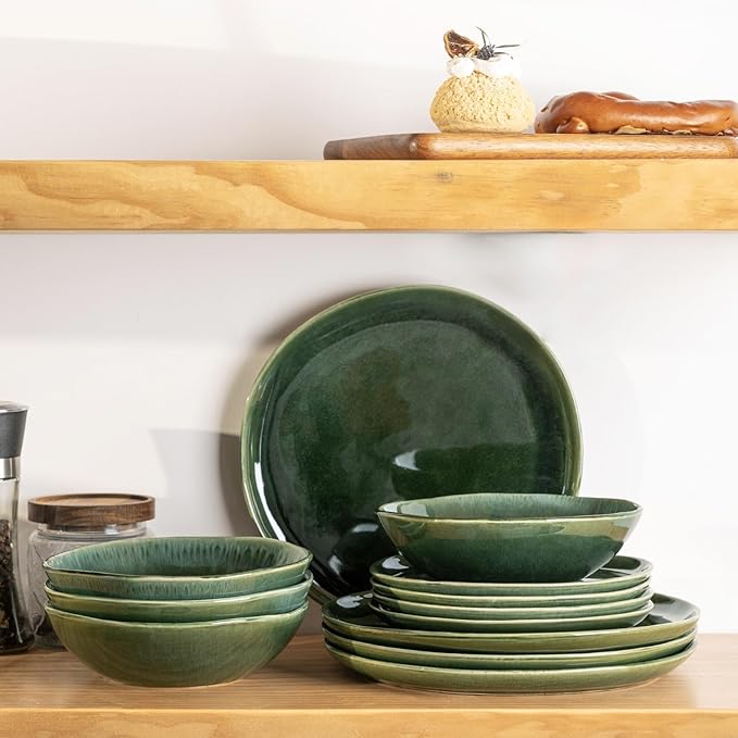 AmorArc Ceramic Dinnerware Sets,Handmade Reactive Glaze Stoneware Plates and Bowls Sets,Highly Scratch Resistant | Dishwasher & Microwave Safe Dishes Set,Service for 6 (18pc)