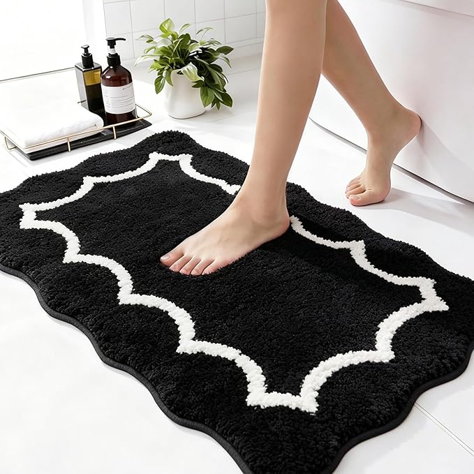 Scalloped Black Bathroom Rugs Mat,Shaggy Soft Non Slip Absorbent Quick Dry Bath Mats for Shower Room,Plush Microfiber Bath Rug for Bathroom Floor Carpet for Tub Sink Bedroom,20"x32"