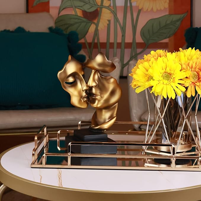 Couples Kiss Sculpture,Gold Thinker Resin Statue Ornaments,Silence is Gold Abstract Art Figurine,Abstract Style Sculptures,Living Room Desk Decorations,Bookshelf Decorative Objects