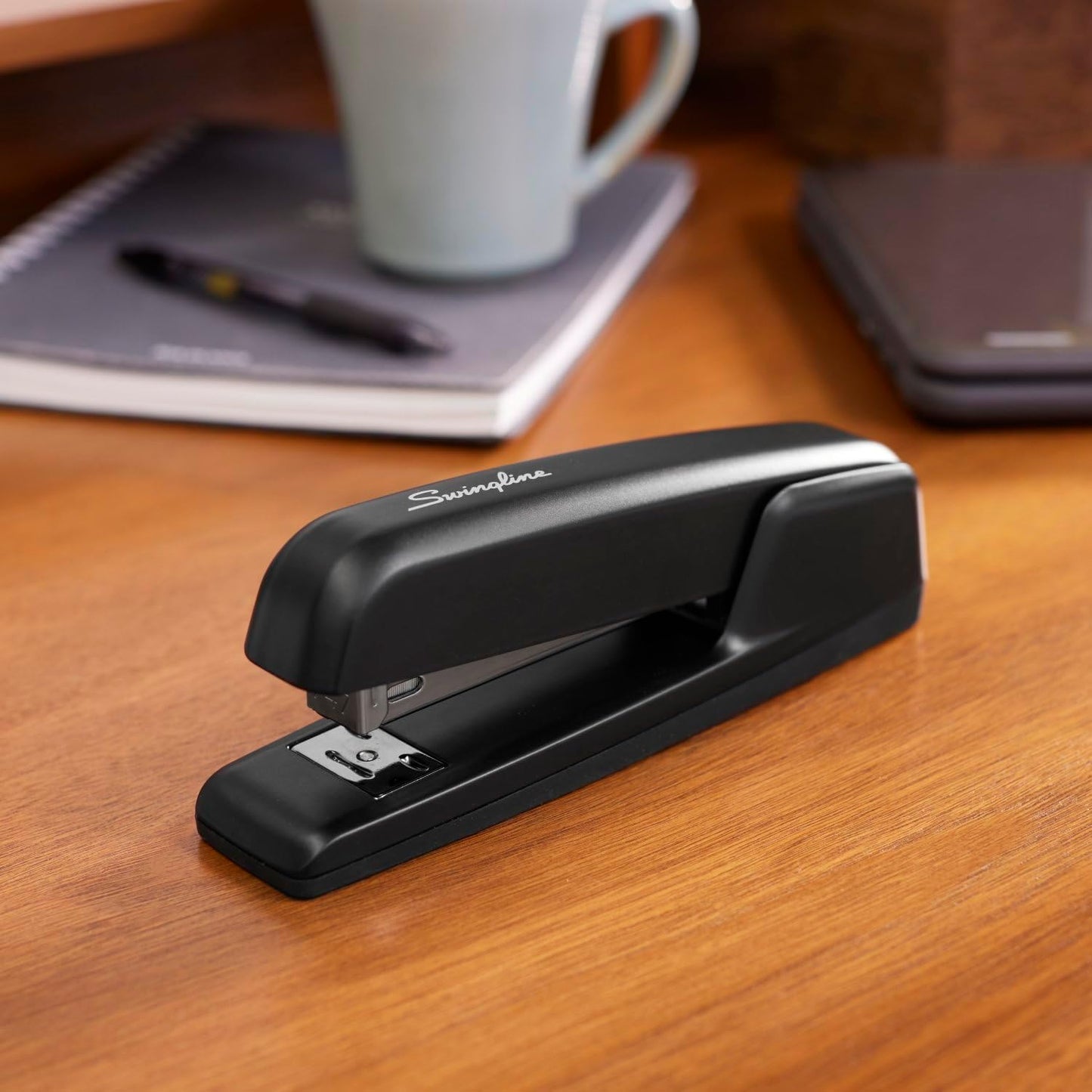 Swingline Stapler - Jam-Free 30 Sheet Capacity Metal Stapler in Matte Black | Model S7074742