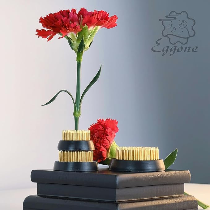 3 Pcs Flower Frogs for Flower Arrangements Supplies, Japanese Flower Arranging Ikebana Kenzan, Pin Frogs for Flowers Holder with Rubber Base Flower Fixed Tools(Gold, 1.3 Inch, 1.57 Inch, 1.97 Inch)