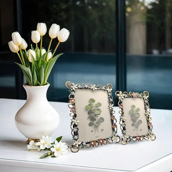 Vintage 4X6 Floral Picture Frames Luxury Unique Ornate Antique Metal Photo Frame of HD Glass for Tabletop/Wall Display Wedding Gifts for Women (Retro White Lace)