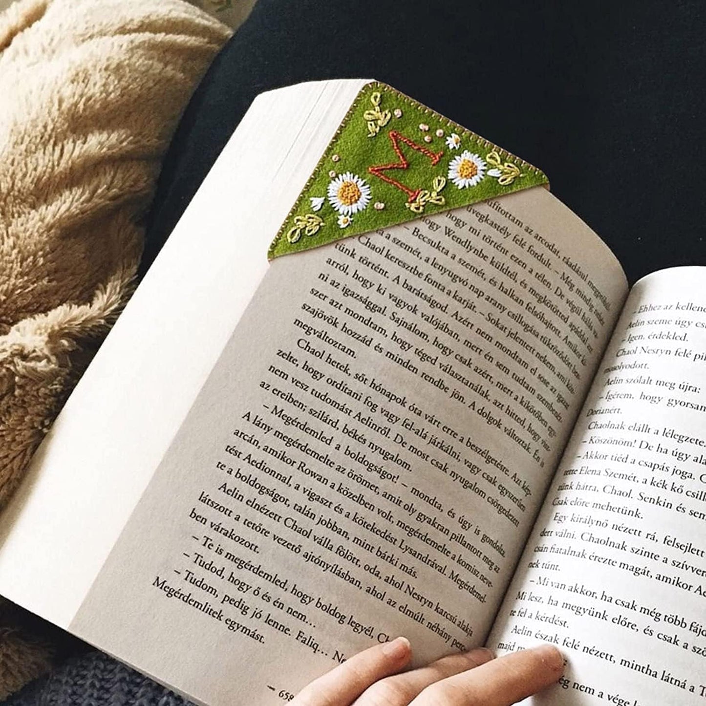 Skiennix Personalized Hand Embroidered Corner Bookmark - Cute Flower Design | Ideal Gift for Book Lovers