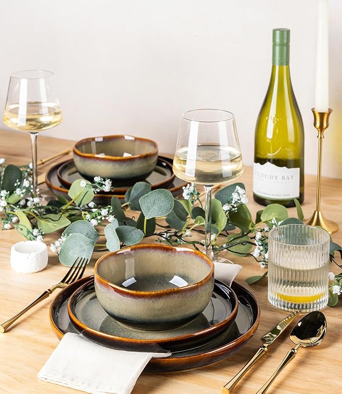 TheTerra Ceramic Dinnerware Sets for 8, 24 Pieces Porcelain Lightweight Plates and Bowls Sets, Scratch Resistant Dish Set, Oven & Microwave & Dishwasher Safe, Coffee Bean