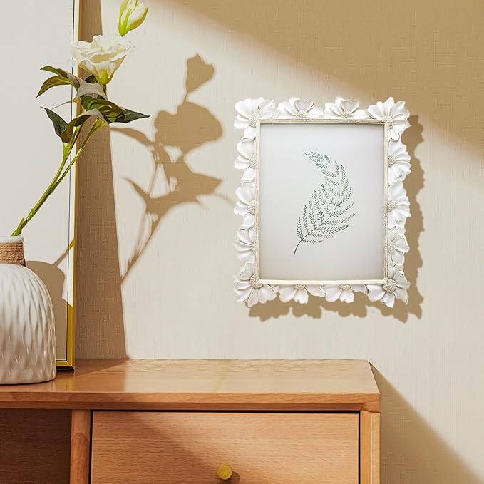 8x10 Vintage Picture Frame, Antique White Ornate Photo Frame, for Tabletop and Wall Display, Decorative Floral Design Retro Home Decor, Old Fashioned Photo Gallery Art