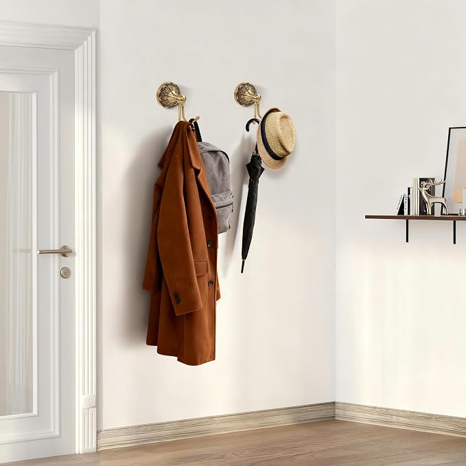 Antiuqe Brass Towel Hook, Brass Bathroom Robe Hook, Rustic Double Towel Hooks Bath Farmhouse Coat Clothes Hook Wall Mounted for Bathroom Kitchen Storage Vintage