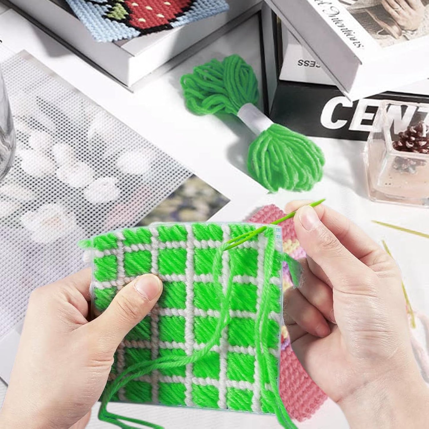 Skiennix Plastic Canvas Sheets - 20 Pieces of 10.2x13 Inch Mesh for Crafts & Needlepoint Projects
