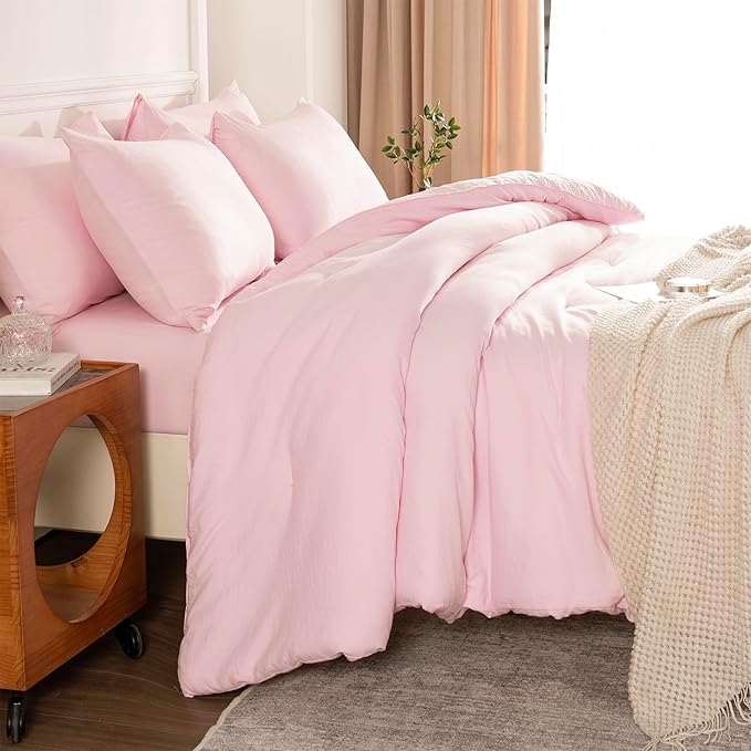 Pink Comforter Set Queen 3 Pieces Soft Bedding Bright Comforter Queen Light Pink Style Lightweight Comforter Set for All Seasons 1 Comforter and 2 Pillowcases