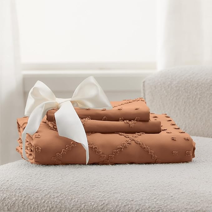 Bedsure Boho Cal King Duvet Cover - Burnt Orange Breathable & Soft Boho Bedding, Machine Washable Comforter Cover for All Seasons, Includes 1 Duvet Cover 104"x98" with 2 Pillow Shams & Zipper Closure