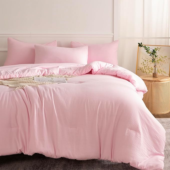 Pink Comforter Set Queen 3 Pieces Soft Bedding Bright Comforter Queen Light Pink Style Lightweight Comforter Set for All Seasons 1 Comforter and 2 Pillowcases