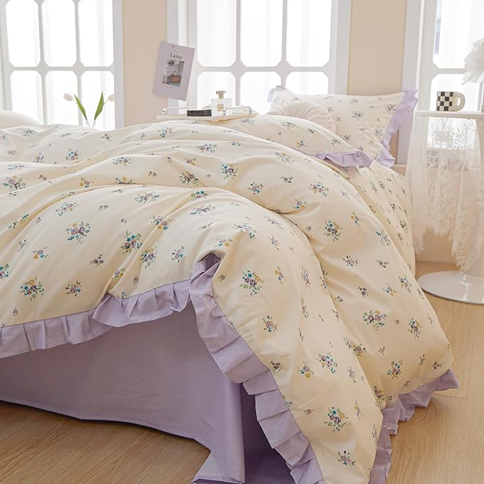 VM VOUGEMARKET Girl's Floral Comforter Set Full Princess Style Ruffle Bedding Comforter Sets,Vintage Farmhouse Purple Flower Comforter with 2 Pillowcases for All Seasons(3pcs,Full)