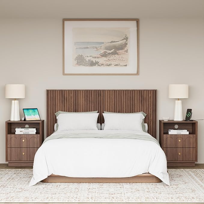 Nightstand with Charging Station, Mid Century Modern Nightstand with Arched Design, Minimalist End Table with Wood Grain Texture, Bedside Table for Bedroom Living Room Sofa Office, Walnut