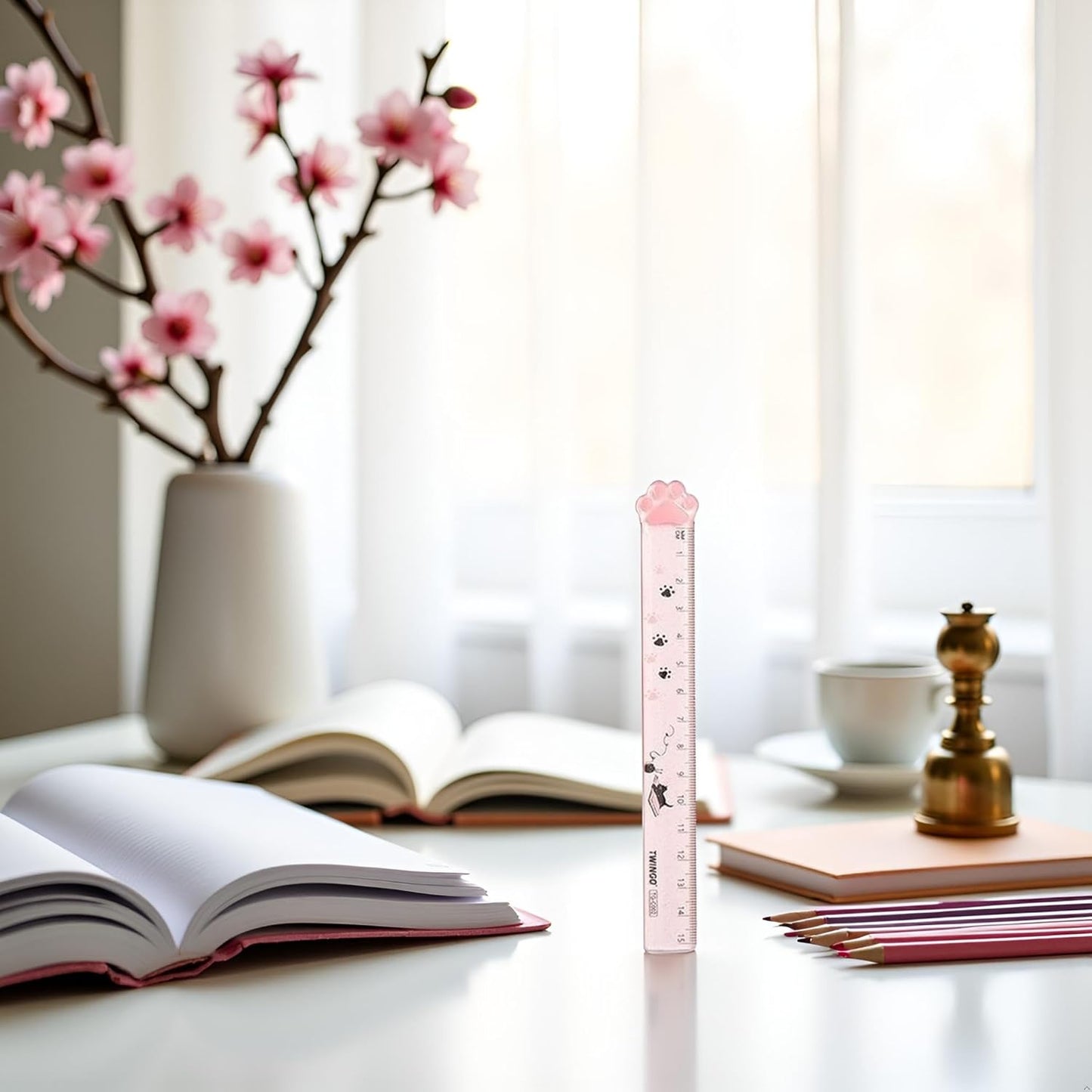 Skiennix Pink Cat's Claw Ruler - Cute 15CM Plastic Measuring Tool for School Supplies