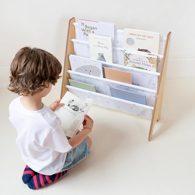 3 Sprouts Recycled Fabric Kids Bookshelf – 4-Tier Sling Book Rack Organizer - Nursery Room Playroom Classroom Wooden Book Shelves - Kid Bookcase Wood Storage Shelf for Toddler Age 3+ - Blueberry Ivory