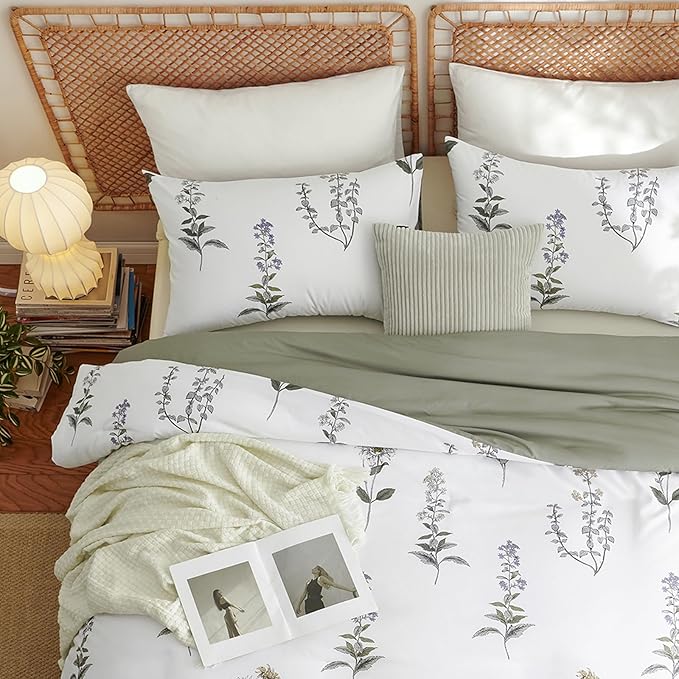 Nayoroom Floral Duvet Cover Queen Size White Green Botanical Flower Cottagecore Bedding Set 3 Pieces Soft Lightweight Reversible Aesthetic Duvet Cover with Zipper Closure