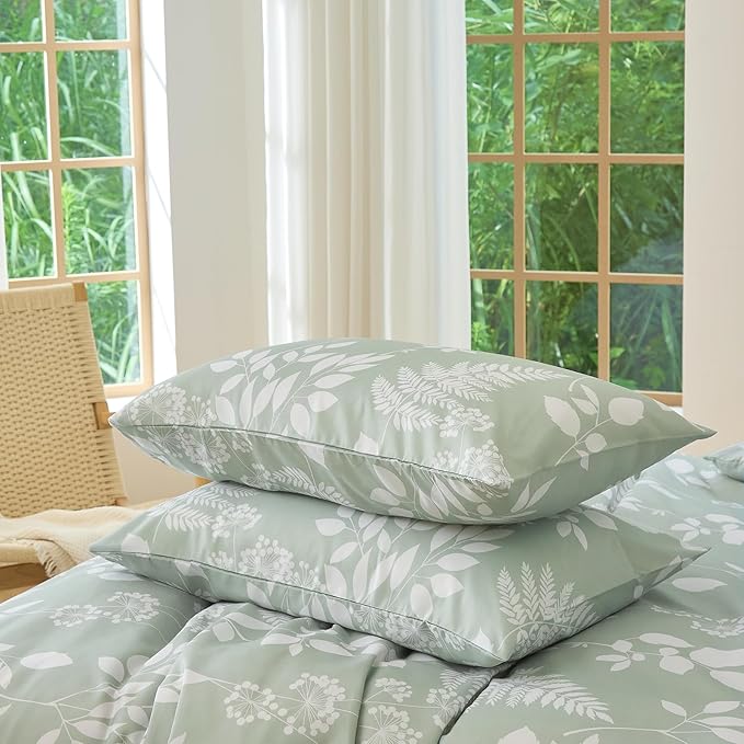 Nayoroom Floral Duvet Cover Queen Size White Green Botanical Flower Cottage Core Bedding Set 3 Pieces Soft Lightweight Microfiber Spring Aesthetic Duvet Cover Gift for Women