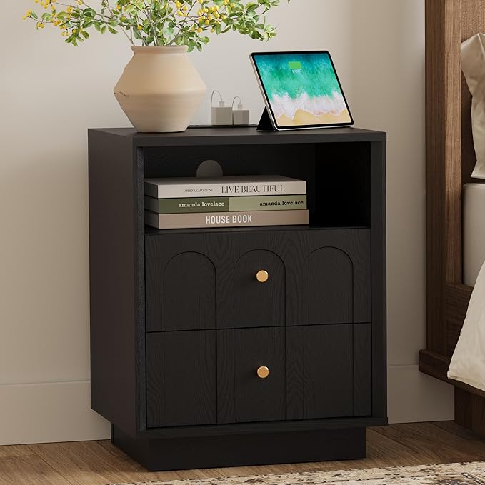Nightstand with Charging Station, Modern Nightstand with Arched Design, Minimalist End Table with Wood Grain Texture, Bedside Table for Bedroom Living Room Sofa Office, Black