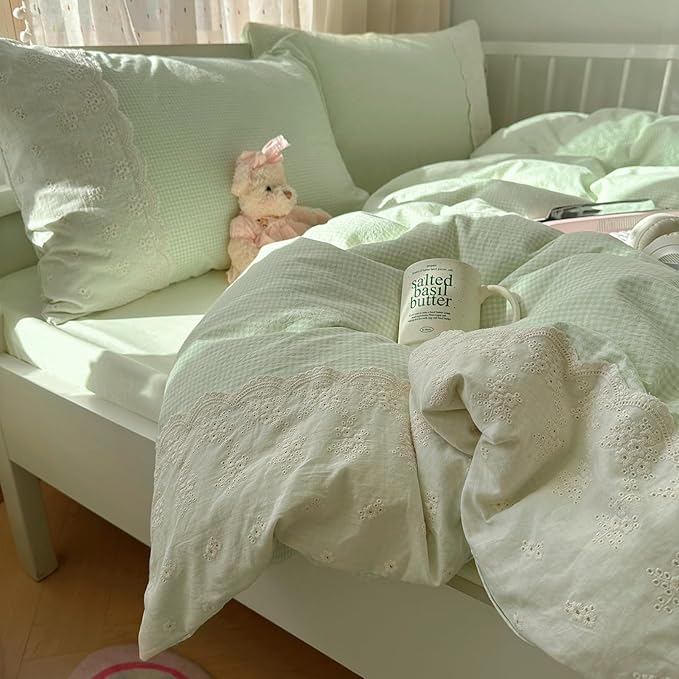 LifeTB Green Gingham Duvet Cover King 3 Pieces Romantic Lace Duvet Cover Soft Washed Microfiber Green Grid Plaid Comforter Cover with 2 Pillowcases Farmhouse Checkered Gingham Bedding Set