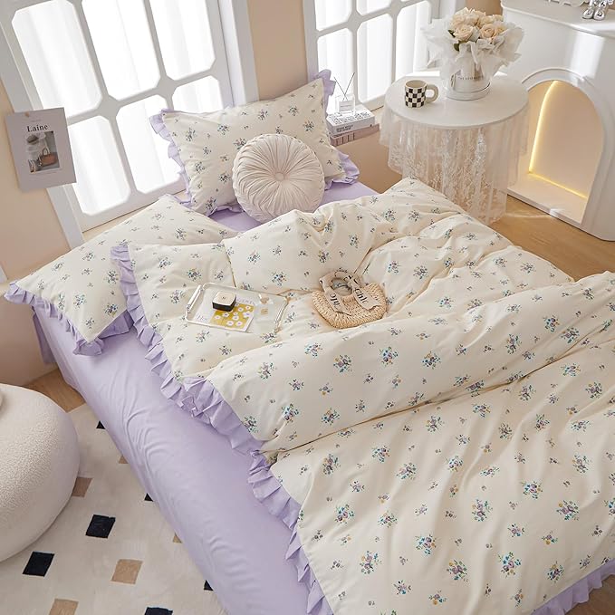VM VOUGEMARKET Ruffle Comforter Set Queen, Purple Flower Bedding Set,3 Pieces Shabby Chic Coquette Cottagecore Aesthetic Lace Comforter with 2 Pillow Shams,Queen Size