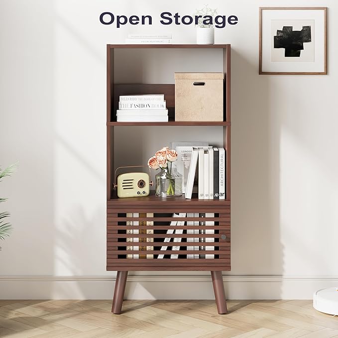 Small Bookcase, 43" H Open Shelf Cube Bookshelf with Slatted Door, Mid-Century Bookcase with 3 Cubes, Open Shelves Display Storage Cabinet for Living Room, Home Office, Walnut