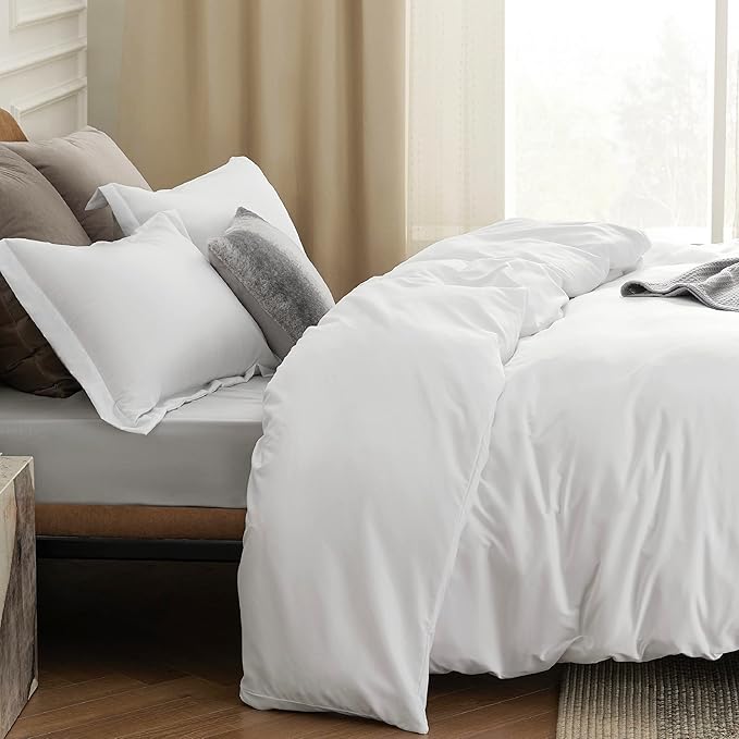 Bedsure Duvet Cover Queen Size - Only Includes 1 Duvet Cover (90"x90"), Hotel Luxury Soft Double Brushed All Season Bedding for Kids & Adults, Zipper Closure, NO Comforter, White