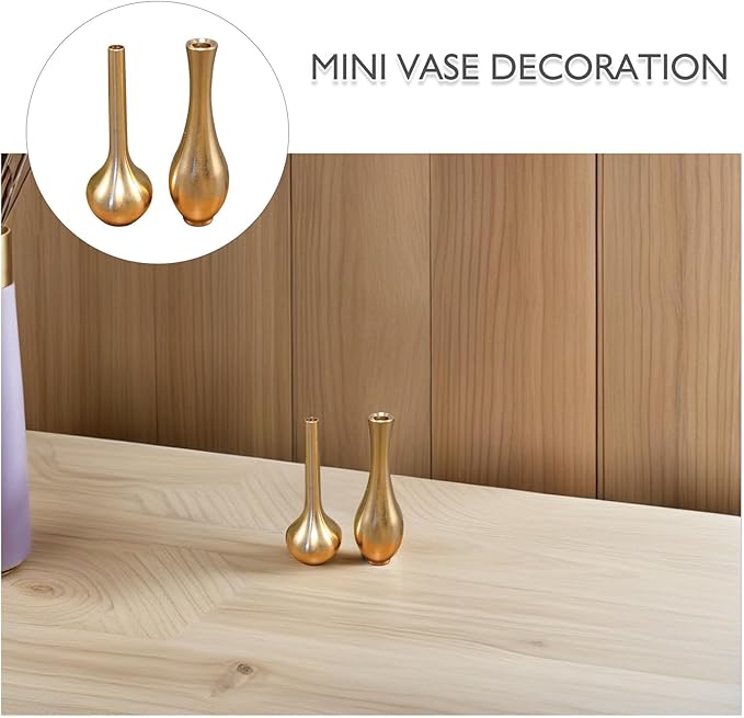 PRETYZOOM 2pcs Brass Mini Vases Vintage Metal Desktop Ornaments Small Rustic Flower Holders Home Decoration