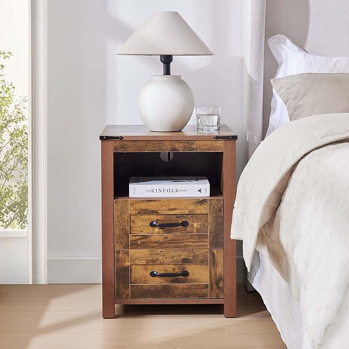 Farmhouse Night Stand Set of 2, Rustic Brown Nightstand for Bedroom, End Tables with Charging Station, Bedside Table with Drawers, Wood Bedside Cabinet Dresser