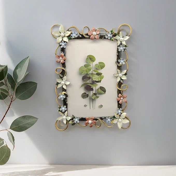 Vintage 5X7 Floral Picture Frames Luxury Unique Ornate Antique Metal Photo Frame of HD Glass for Tabletop/Wall Display Wedding Gifts for Women (Retro White Lace)