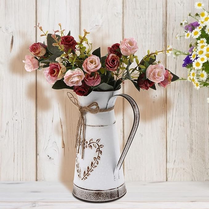 BESTonZON Vintage Style Metal Heart-Shaped Flower Vase Decorative Iron Flower Pot for Tabletop Arrangements for Home Office Weddings and Special Occasions