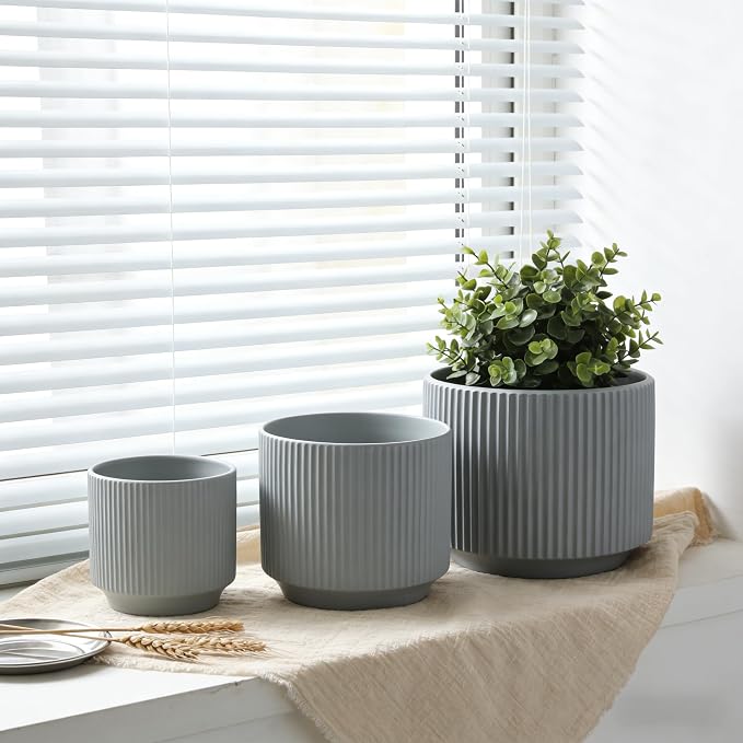 Oakrain Plant Pots with Vertical Stripes 7.8/6.5/5.2 inch, Set of 3 Modern Decorative Planters for Indoor Outdoor Plants, Flower Pot with Drainage Holes, Ceramic Blue