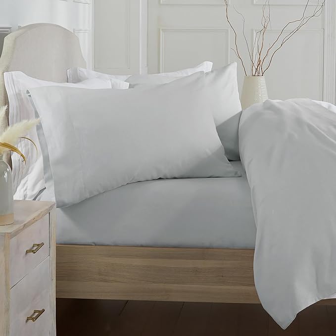 Market & Place 100% Cotton King Flannel Sheet Set | 4 Piece Deep Pocket Solid Cozy Winter Bed Sheets | Double Brushed for Extra Softness & Comfort | Chalet Collection (King, Light Grey)