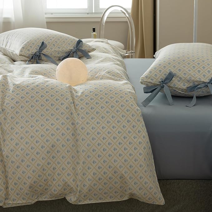 HighBuy Luxury Soft Comforter Set King Size 3 Piece Blue Floral Comforter Set Fluffy All Season with 2 Bowknot Bow Tie Pillowcases Coquette Bedding Comforters Bed Set for Women Men,Easy Care