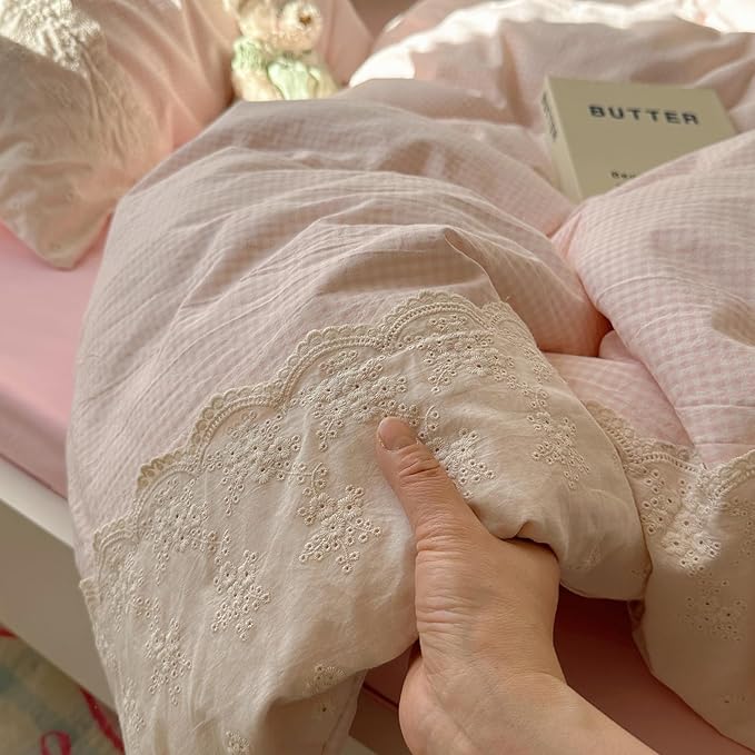 LifeTB Pink Gingham Comforter Set Twin XL Fluffy Soft Princess Style Girls Lace Bedding Set Vintage Plaid Checkered Comforter with 2 Pillowcases Farmhouse Gingham Bedding Grid Bed Comforter Set