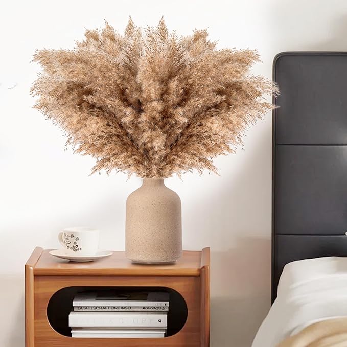 33pcs Pampas Grass Decor-Natural Dried Fluffy Brown Pompas Grass,Short Fluffy Pampas Grass Bulk for Small Boho vases,Wedding Flower,Boho Home Decor,Living Room Table Decor(17inch)