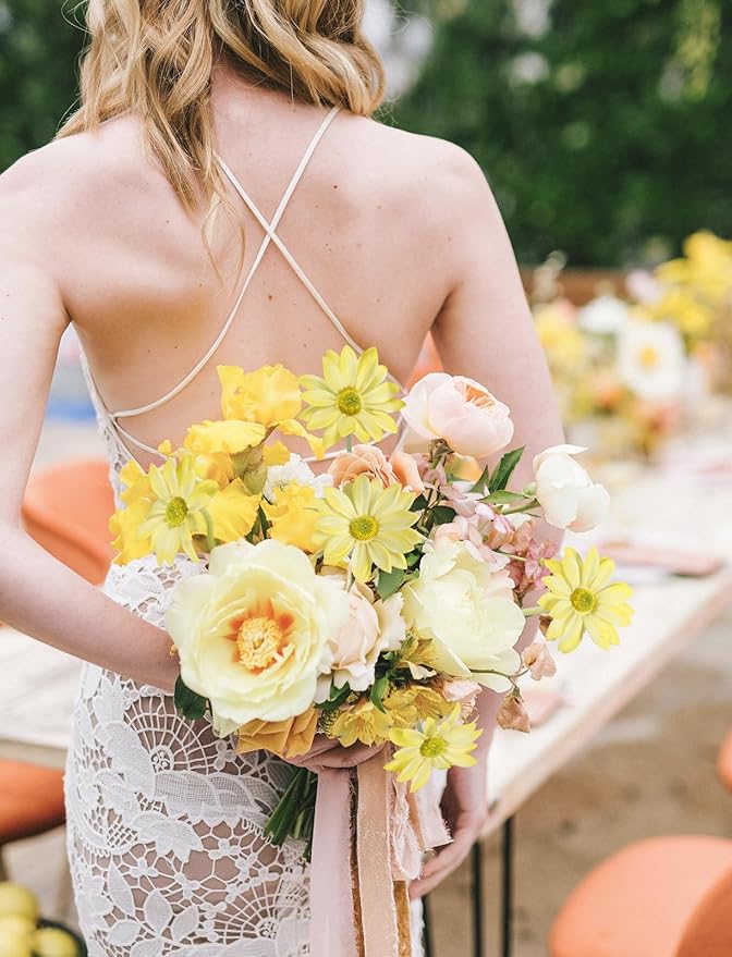 IPOPU 15pcs Daisies Artificial Flowers Faux Yellow Daisies Flowers 12" Fake Wildflowers Flower Silk Flowers for Floral Arrangements Wedding Home Garden Decor (Yellow)