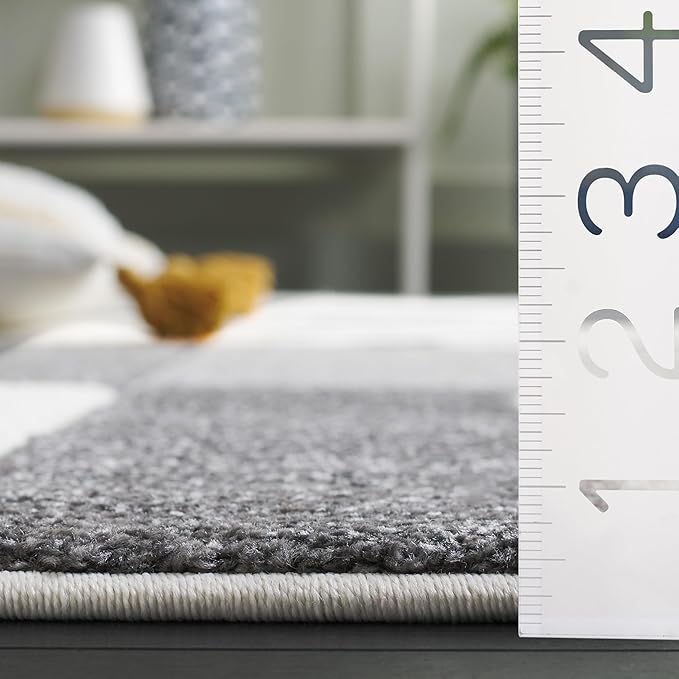 SAFAVIEH Hollywood Collection Accent Rug - 2'7" x 5', Ivory & Grey, Mid-Century Modern Design, Non-Shedding & Easy Care, Ideal for High Traffic Areas in Living Room, Bedroom, Dining (HLW709F-3)